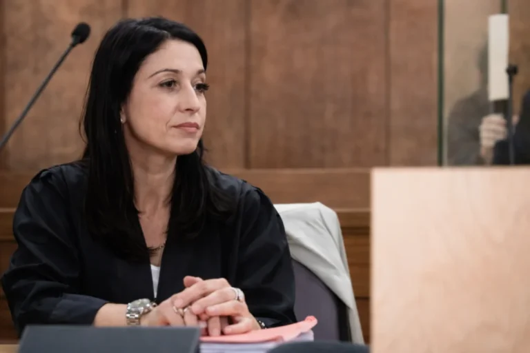 Ist Simone Dahlmann verheiratet: Alles, was Sie wissen müssen Ist Simone Dahlmann verheiratet: Alles, was Sie wissen müssen